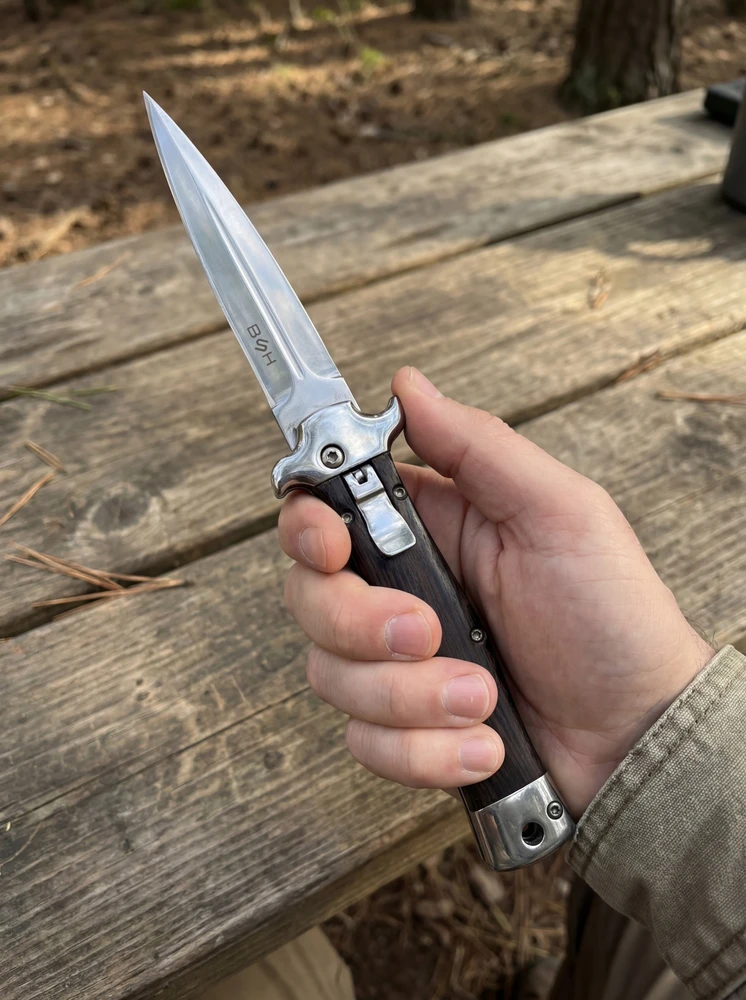 EDC BSH ADVENTURE N-513D spyruoklinis peilis pagamintas iš 420 plieno, kompaktiškas