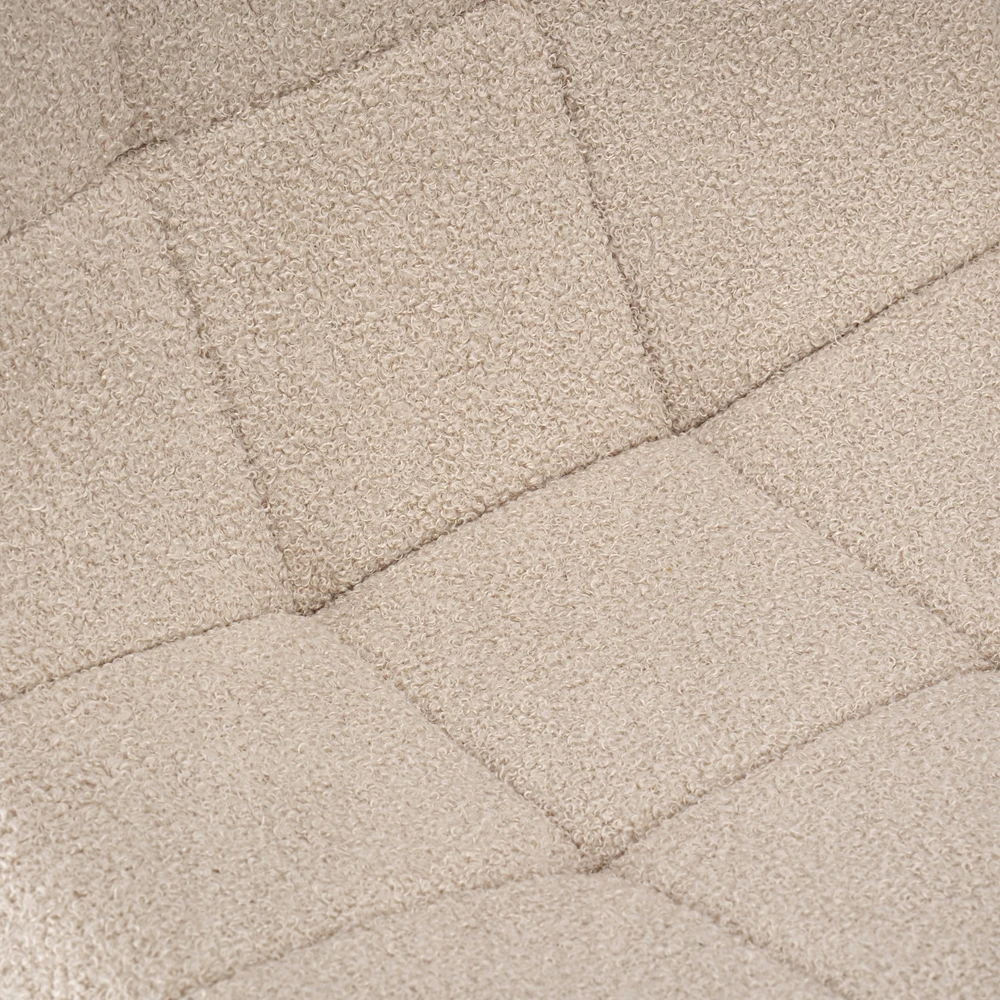 Ehokery dygsniuota smėlio spalvos kėdė moderni BOUCLE TEDDY LAMB METAL GOLD LEGS