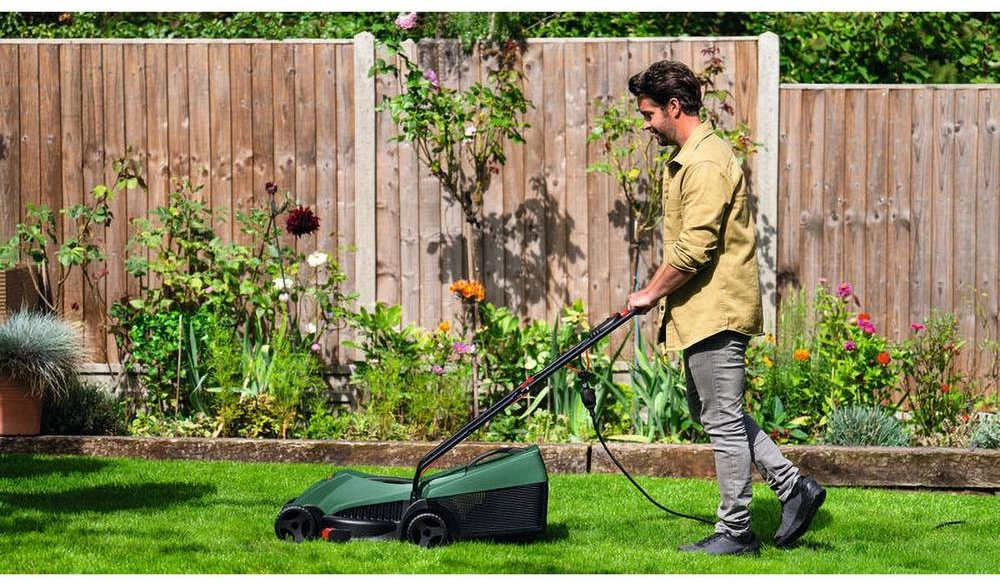 Bosch elektrinė vejapjovė EasyRotak 32-235