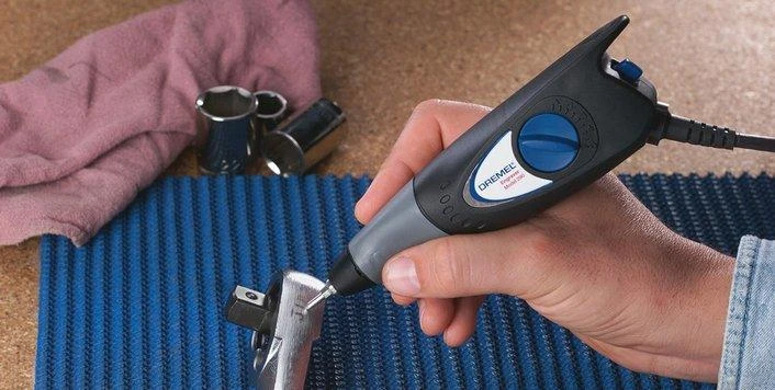 Graviravimo įrankis Dremel „Engraver“ (F0130290JM)