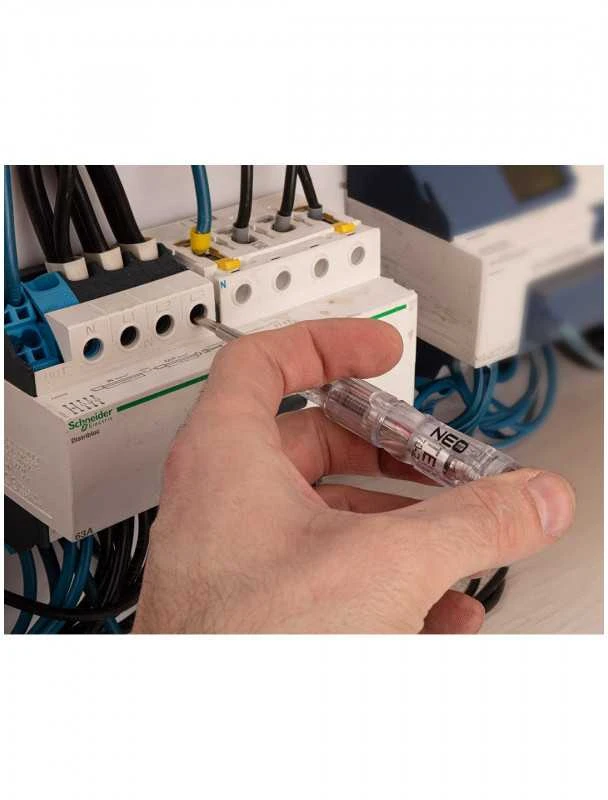 Elektros instaliacijos testeris NEO TOOLS 94-008 (70-250V AC)