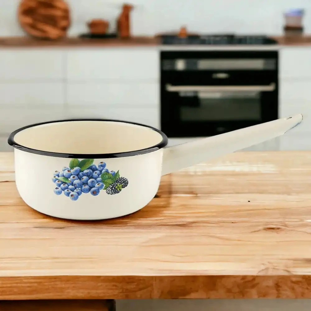 Emalia Pleszew Emaliuotas puodas BLUEBERRY PLESZEW ENAMEL 16CM 1,3L