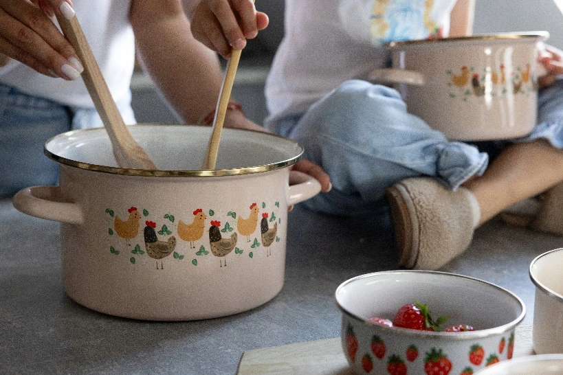Emaliuotas puodas Emalia Pleszew Koko 18 cm 2,65L 2 klasės indukcinės dujos