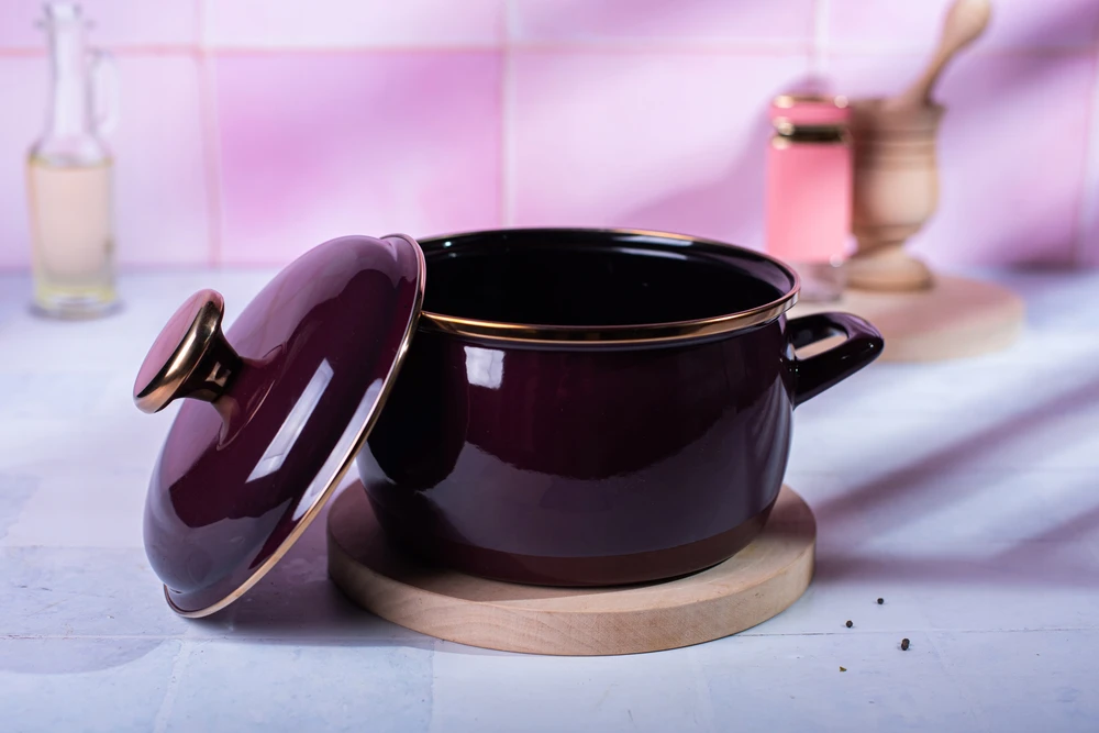 Emaliuotas puodas su dangčiu 16cm 2,2L indukcinės dujos Metalac Bordo Princ