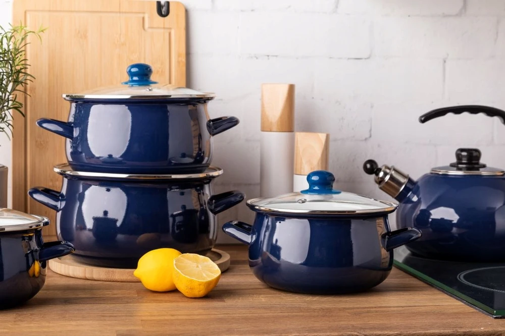 Emaliuotas puodas su dangteliu, Altom Design indukcinis puodas, tamsiai mėlynas, 1,3l
