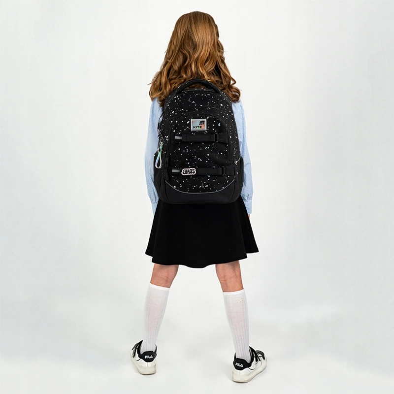 Ergonominė kuprinė Holographic, Kite, 17 L, 1090 g