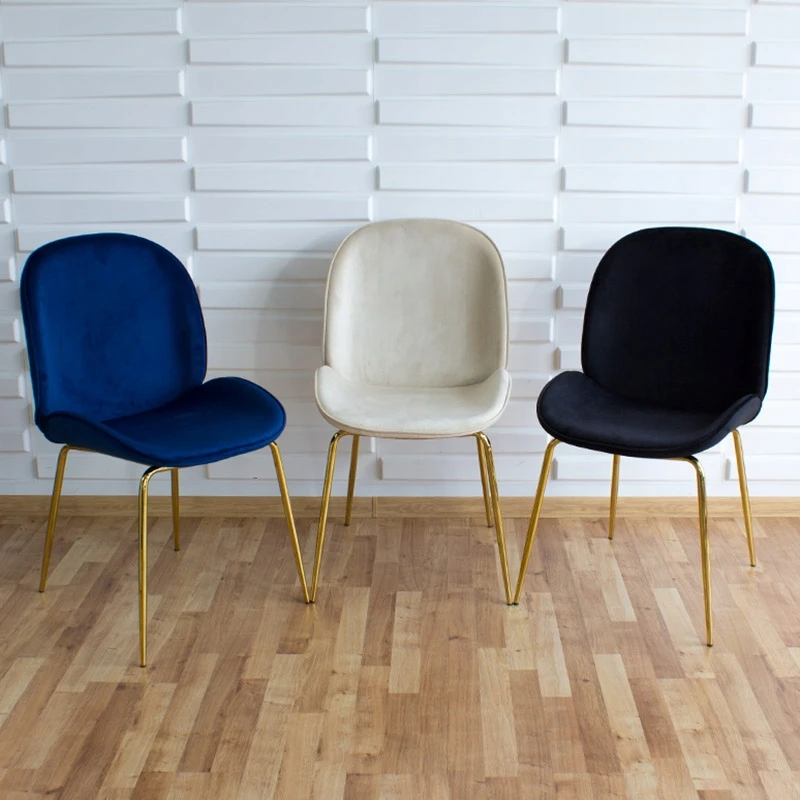 Escal Glamour mėlyna art deco kėdė svetainei, valgomajam, auksinės kojos 020V-BL