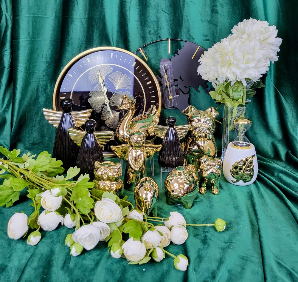 Ewax SKARBONKA CERAMICZNA ŁABĘDŹ Auksinė Z KORONĄ 16 CM