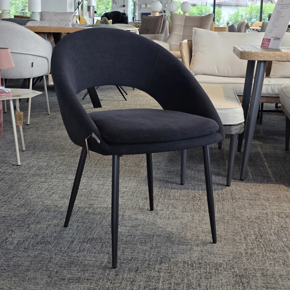 Exito Design Minkšta juodo aksomo kėdė svetainei, tualetiniam stalui, valgomajam - NILO
