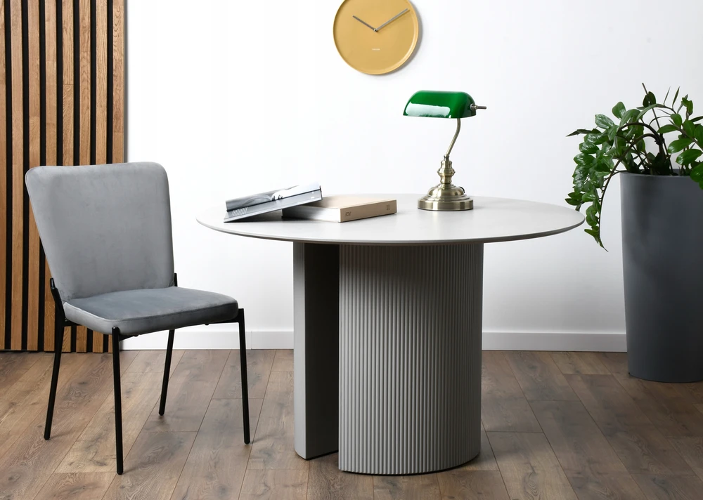 Exito Design Minkšta pilka aksominė kėdė svetainei, valgomajam ir virtuvei - DAUGIAU