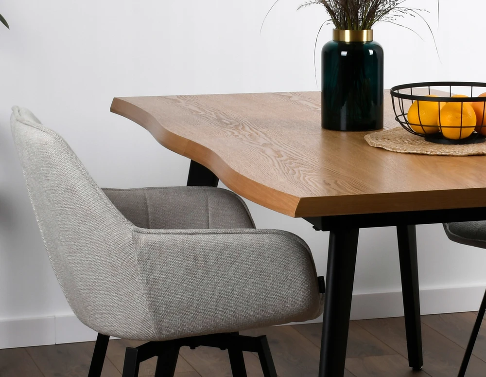 Exito Design Smėlio spalvos minkšta pasukama kėdė svetainei, valgomajam, virtuvei ir TOGO rašomajam stalui