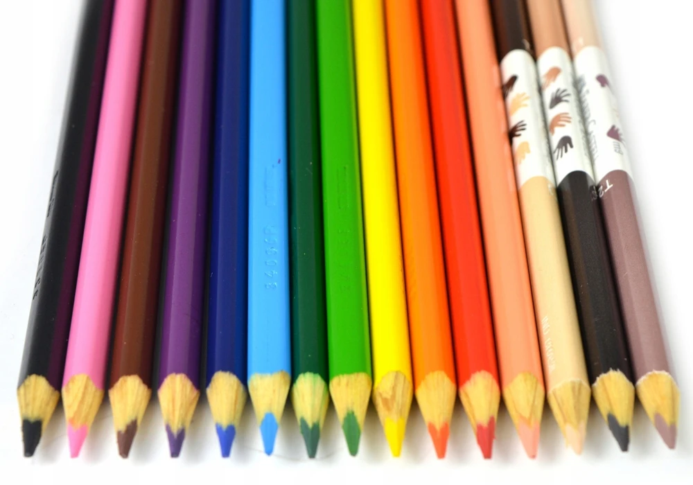 Faber-castell 15 spalvų trikampės mokyklinės kreidelės (su odos atspalviais)