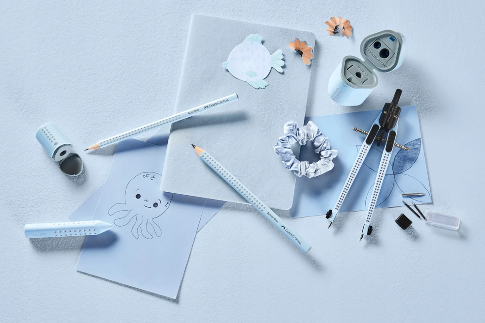 Drožtukas Faber-Castell Grip 2001 Mini, su konteineriu, šviesiai mėlynos spalvos