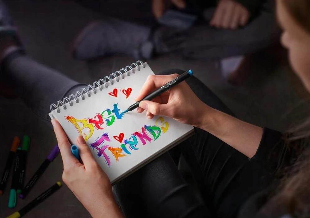 Faber-castell Juodas Edition 20 spalvų teptukiniai markeriai