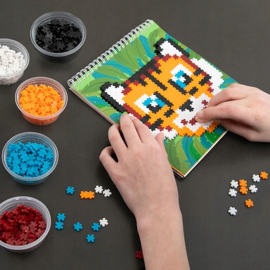 Fat Brain Toys 3000 vnt. „Jixelz Pixel“ galvosūkių rinkinys, vedlys, dėlionės plytelės, riebalų smegenų žaislas