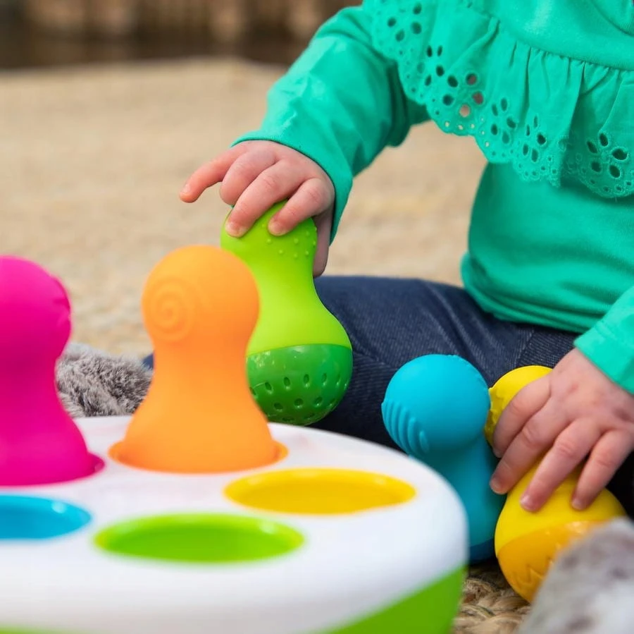 Fat Brain Toys Sensorinis žaislas „SpinnyPins”