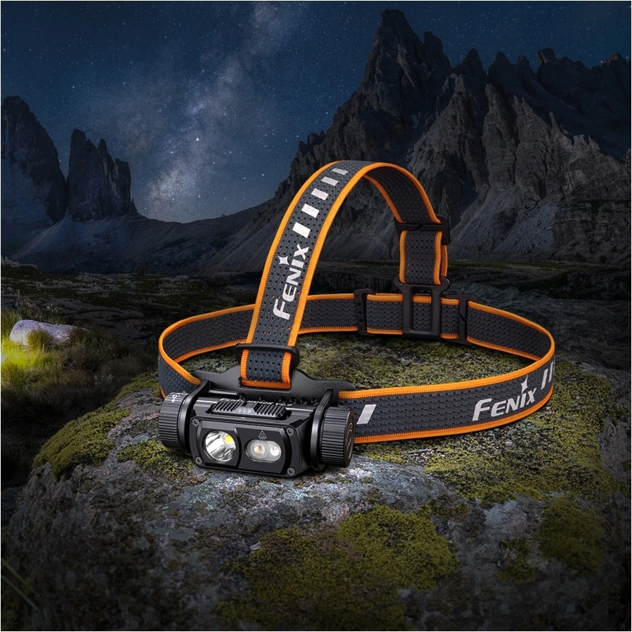 LED žibintuvėlis-galvos lempa Fenix ​​HM60R