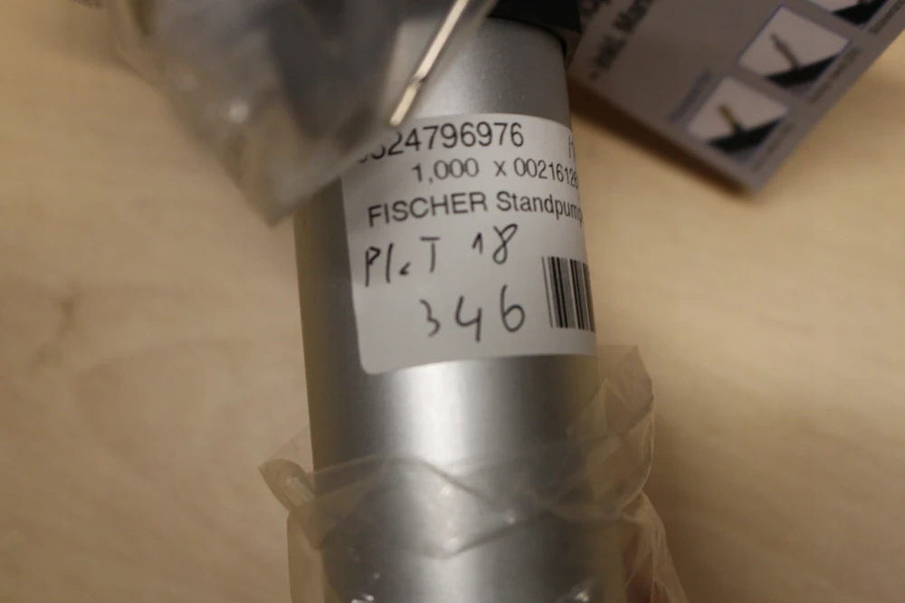Fischer 85586 grindų siurblys pilkas