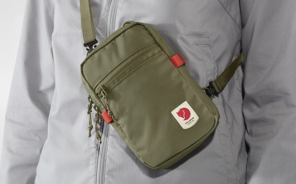 Fjallraven High Coast Pocket - universali rankinė per petį, 0.8l