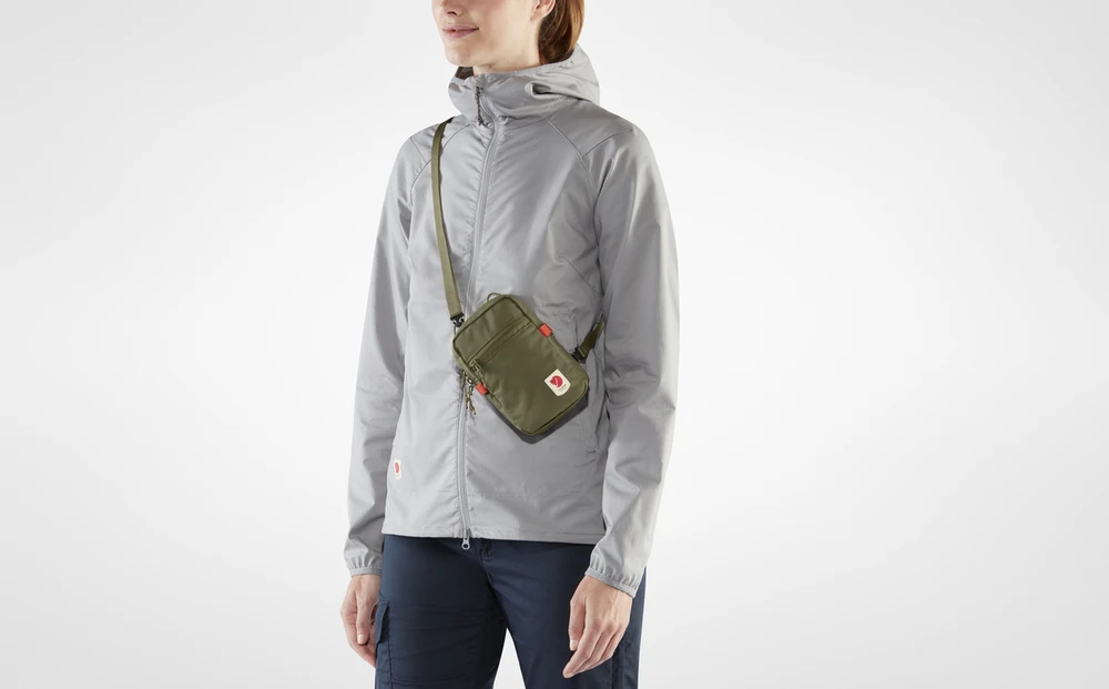 Fjallraven High Coast Pocket - universali rankinė per petį, 0.8l