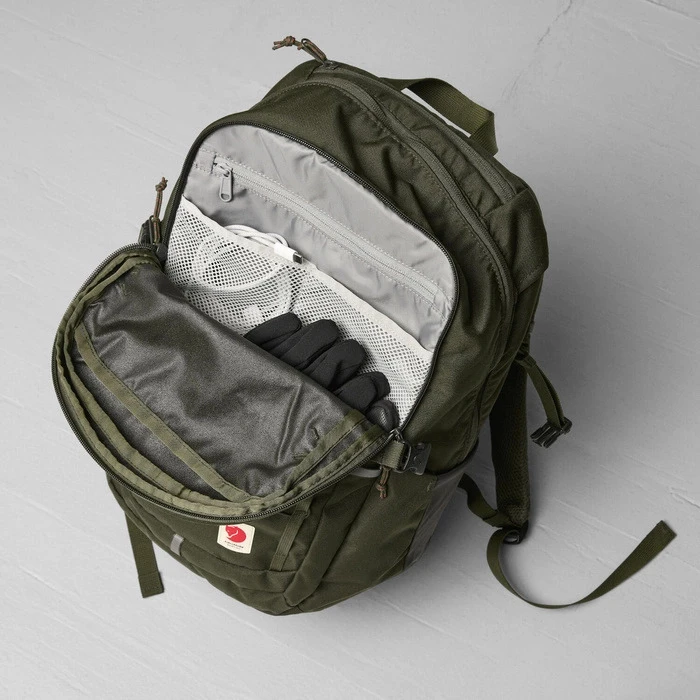 Fjallraven Skule miesto žygio kuprinė - Deep Forest