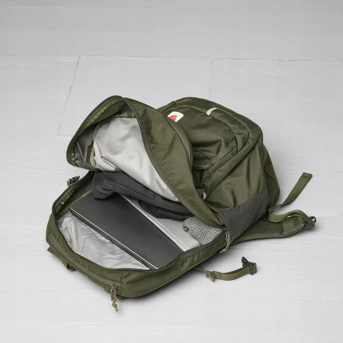 Fjallraven Skule miesto žygio kuprinė - Deep Forest
