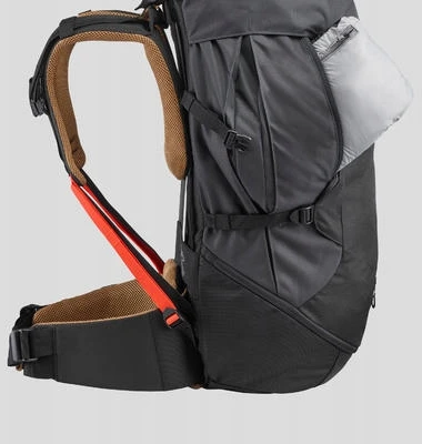 Forclaz MT100 Easyfit vyriška žygio kuprinė