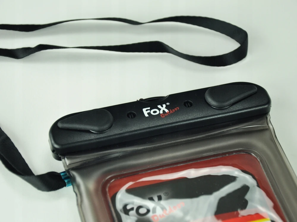Fox Outdoor Vandeniui atsparus dėklas telefonui FoxOudoor, juodas