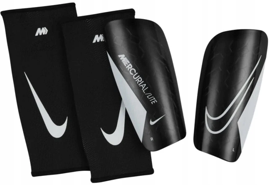 Futbolo apsauga Nike, juoda