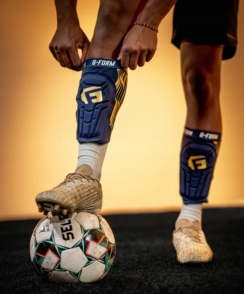 Futbolo apsaugos G-Form V2, mėlynos