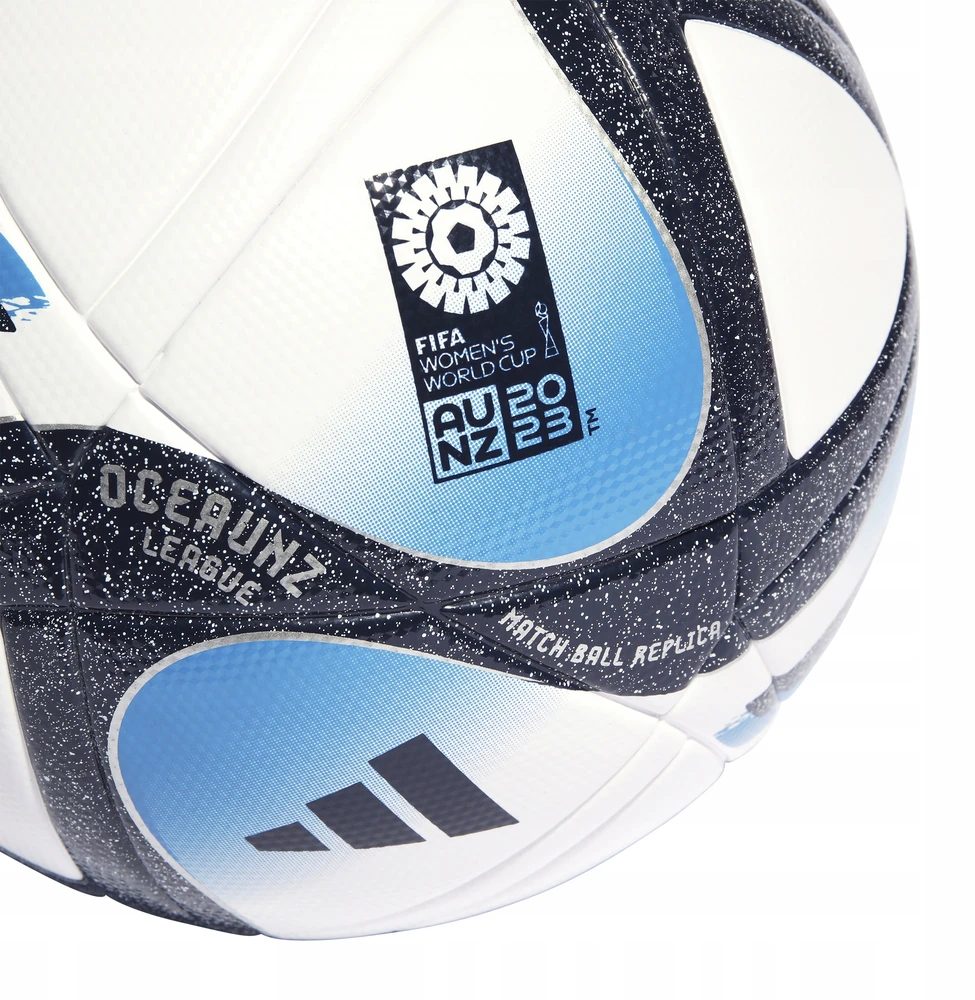 Futbolo kamuolys Adidas Oceaunz, 4 dydis