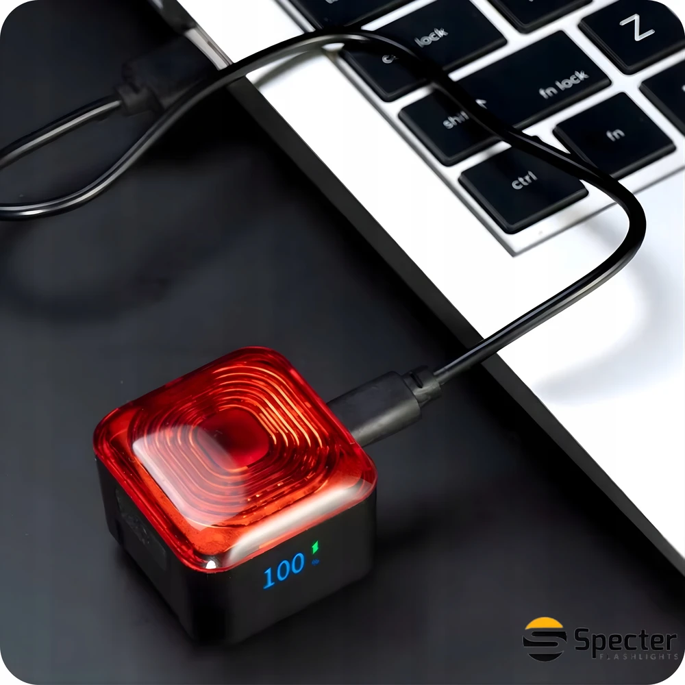 GALINIS DVIRAČIO LEMPAS bagažinės SPECTER LED USB C EYE07 6in1 Galinis 1100mAh
