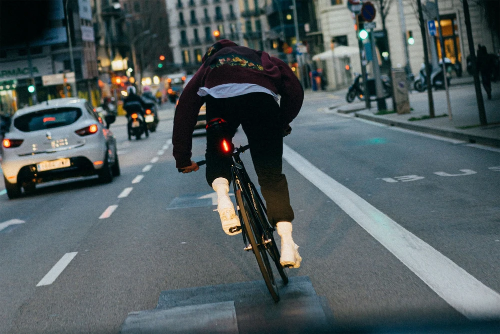 Galinis dviračio žibintas Knog Plus Rear