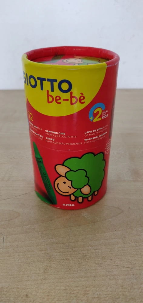 Giotto Bebe 12 vaško kreidelių tūbelėje