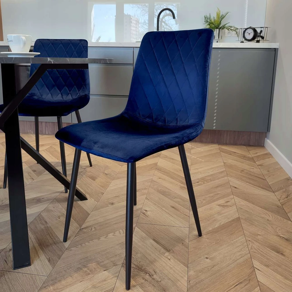 Gockowiak DEXTER VELVET MINŠTA KĖDĖ, NAVY MĖLYNA VALKOJOJE SVETAINEI, MODERNA