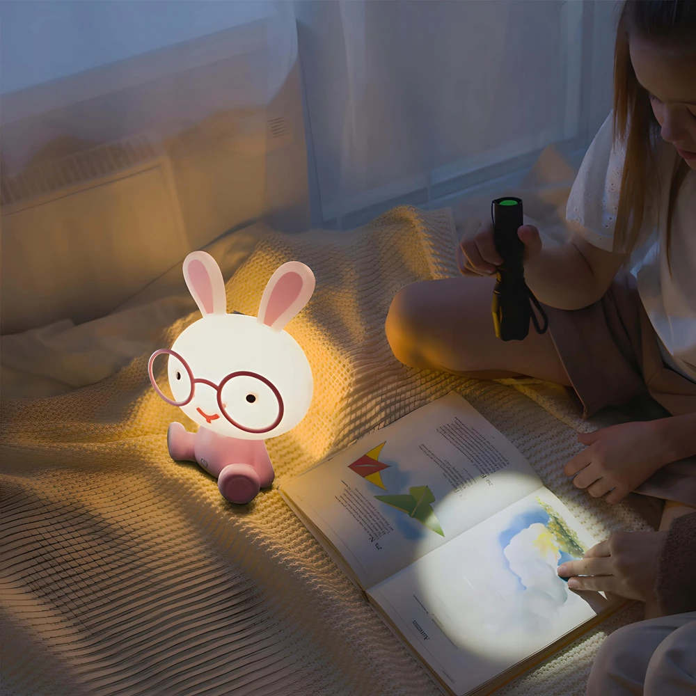 Goldlux LAMPKA KRÓLIK BIURKOWA DLA DZIECI LAMPA NOCNA KRÓLICZEK LED 3 TRYBY ŚWIATŁA
