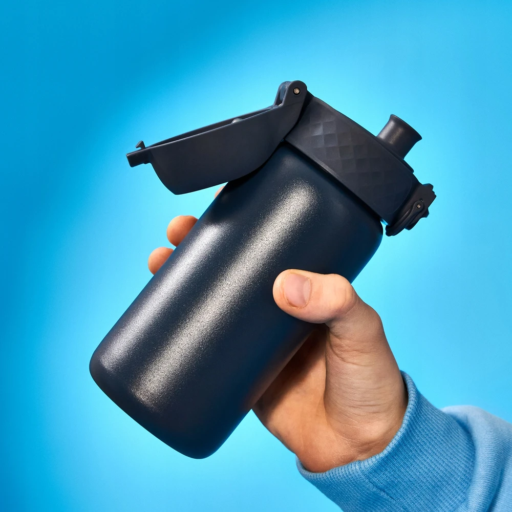 Gertuvė Gourde - ION8 - Ash Navy - Nerūdijantis plienas - 400 ml - Vandeniui atspari ir be BPA