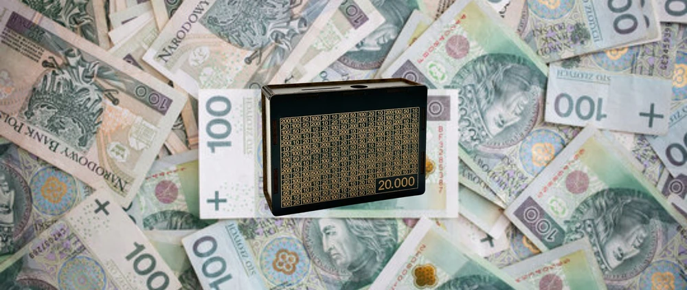GRAFIKAS PIGGY BANK DOVANA CEL 20000 SUASMENINĖ JUODOS ATOSTOGOS