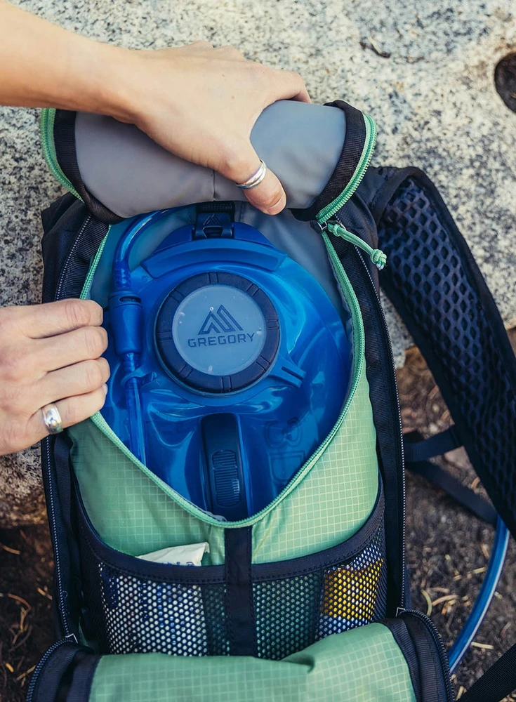 Gregory Hydro Pace 6l H2o - Izoliacinis kuprinės su hidro sistema