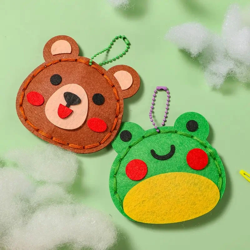 Habarri Gyvūnai - veltinio siuvimo rinkinys DIY pakabukai - 8 elementai