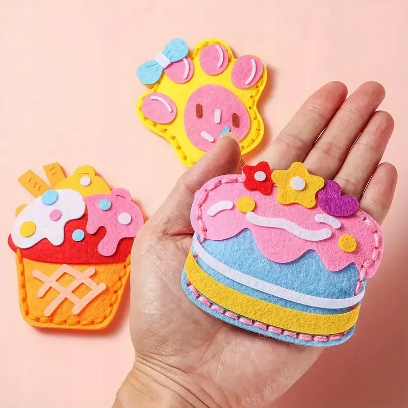 Habarri SALDAINIAI Szyciaki Candy veltinio siuvimo rinkinys DIY pakabukai - 8 vnt