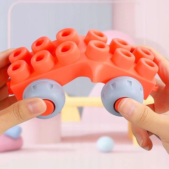 Happy Kiddo Minkšti guminiai blokeliai Sensory Struktūrinis didelis komplektas 48vnt automobilis 18m+