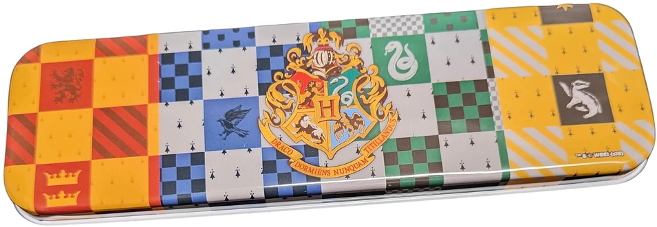 HARRY POTTER HIT SCHOOL LAYETTE RINKINYS PIRMAMS KLASEI 12 vnt.