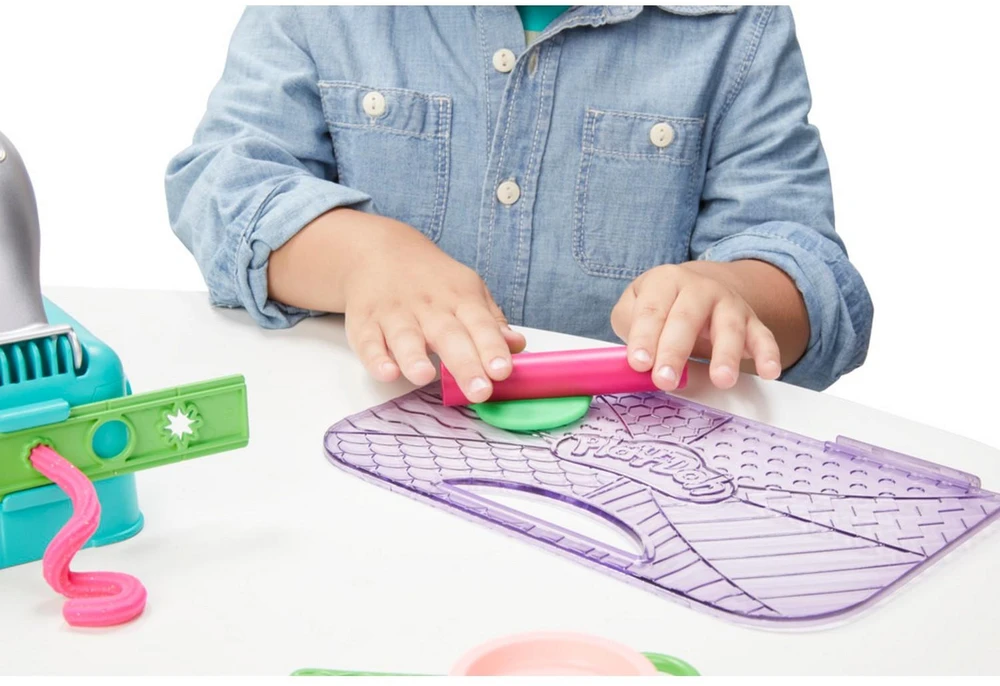 Hasbro PLAY-DOH Play tešlos rinkinys SUPER WORKSHOP Priedai 10 vamzdelių Play tešlos F3638