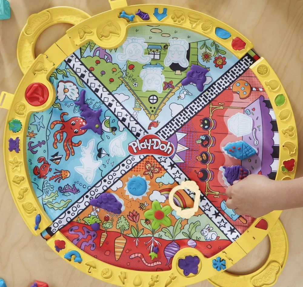 Hasbro Play-Doh Starter Set Sulankstomas nešiojamas žaidimų tešlos kilimėlis