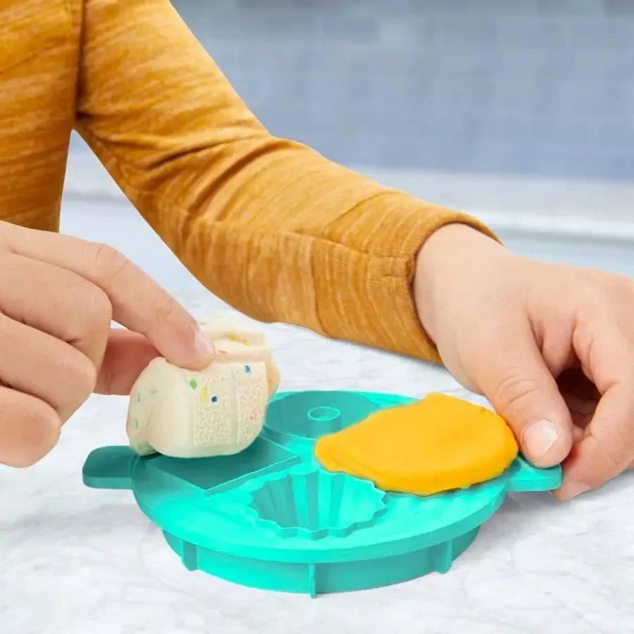 Hasbro Play-Doh tešlos rinkinys stebuklingas maišytuvas F4718
