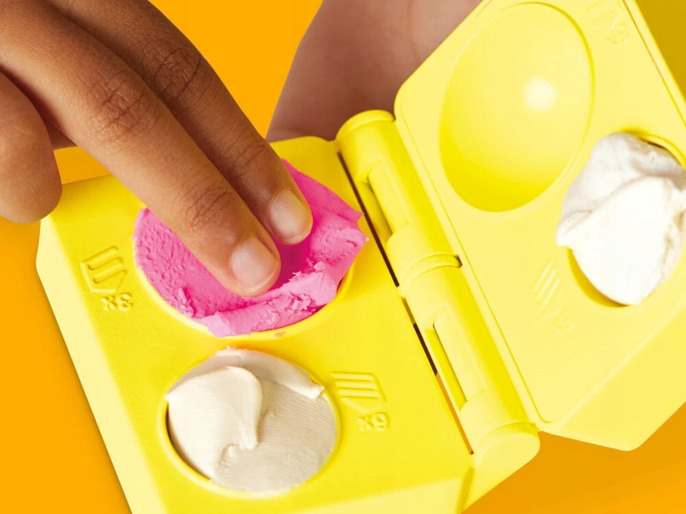 Tortų kepyklos rinkinys PLAY-DOH