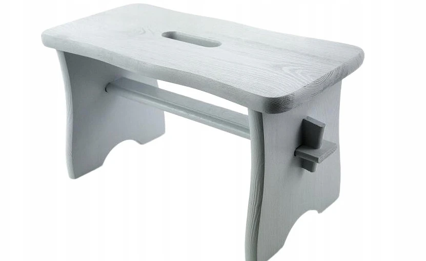 HIGH LIGHT Pilkas STOOL RYCZKA PINE STOOL virtuvinė taburetė su platforma FSC
