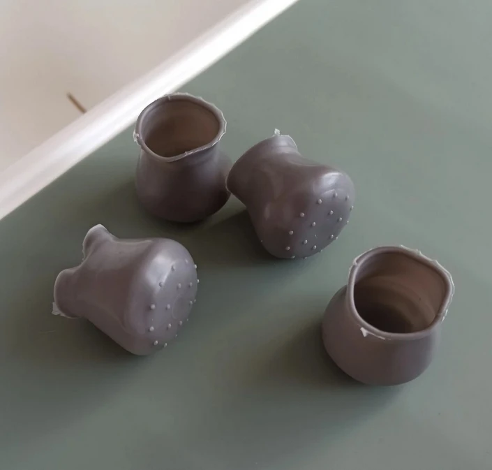 IKEA ANTILOP KĖDĖS NESKLIDI KĖDŲ UŽDALIMAI, MIX CLORS, 4 vnt.