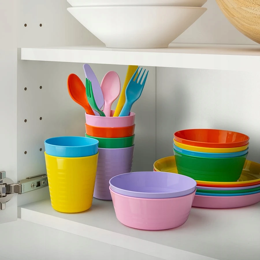 IKEA dubuo, margaspalvis plastikas